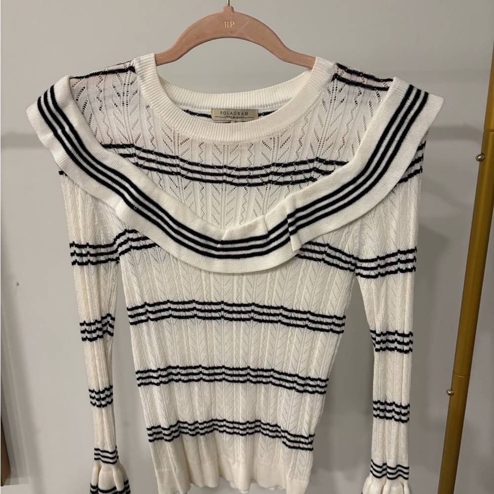 Polagram White and Black Sweater